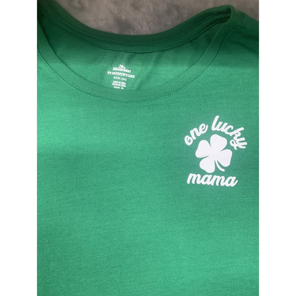Celebrate St. Patrick's Day luck green shamrock T-shirt women's L - Picture 3 of 8